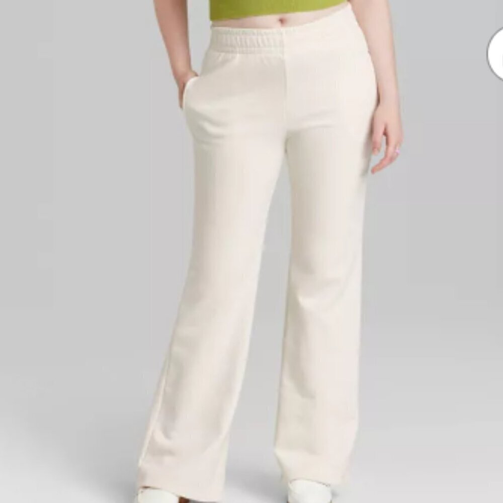 NWT Women's High-Rise Wide Leg French Terry Sweatpants - Wild Fable